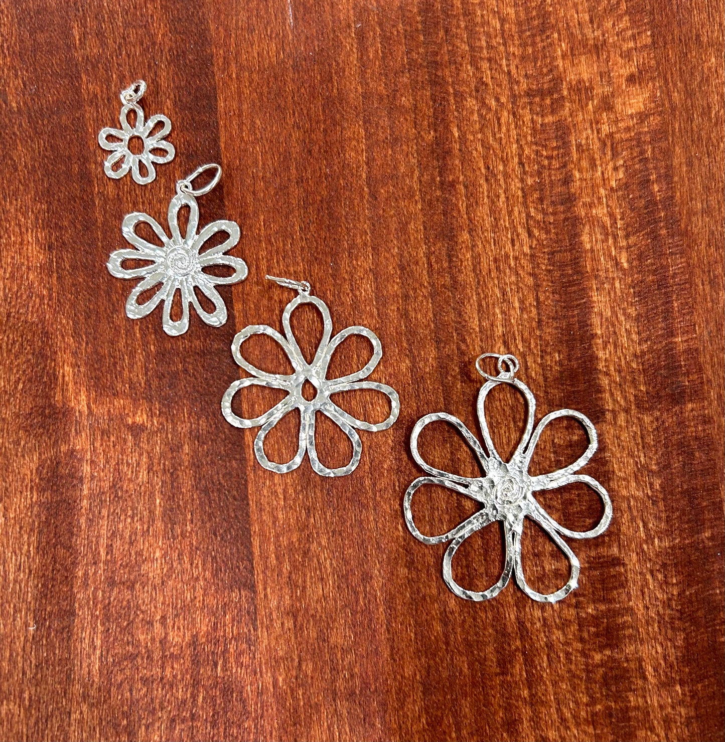 Kool Flower Pendant/Charm
