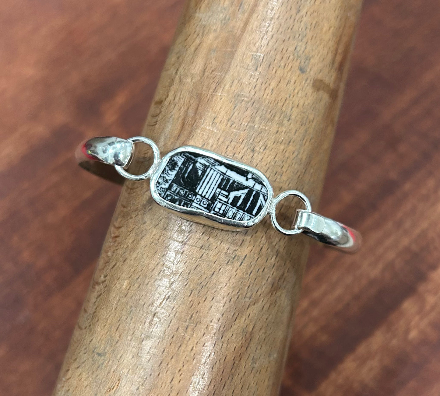 Columns Chaney Bracelet