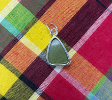Load image into Gallery viewer, Olive Double Side Chaney Pendant
