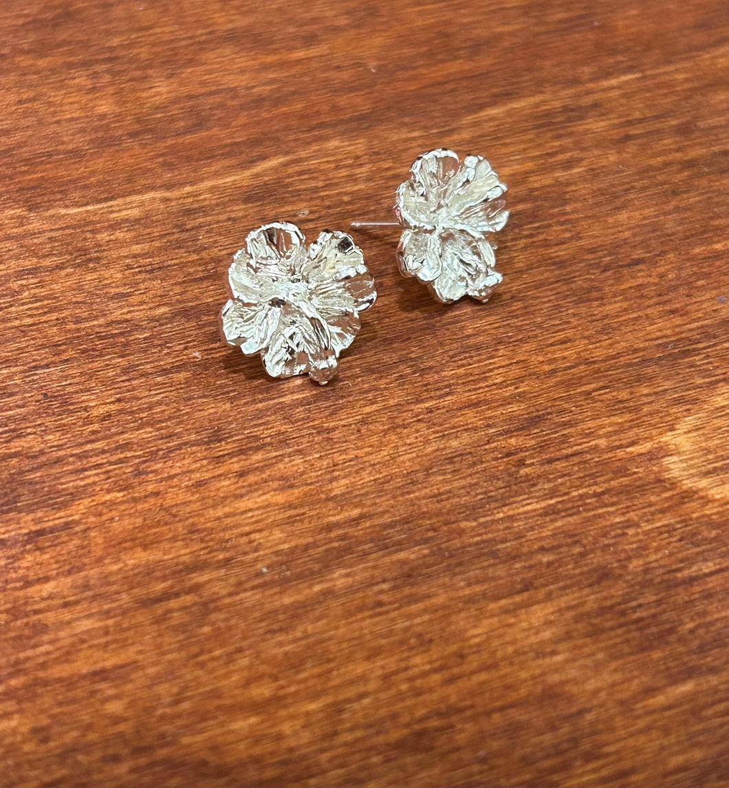 Hibiscus Stud