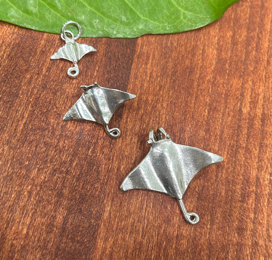 Stingray Pendant/Charm
