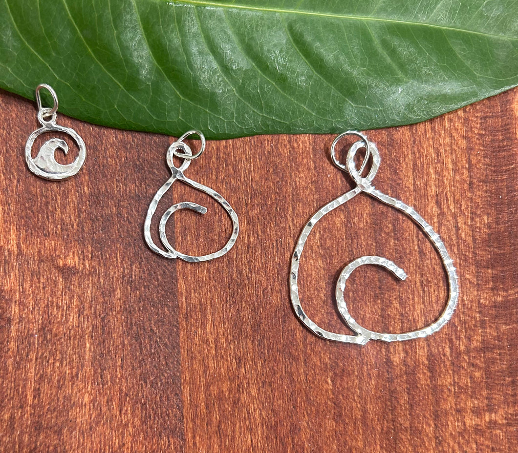 Wave Pendant/Charm