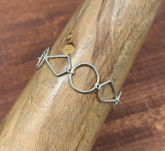 Acrobat Hand Chain
