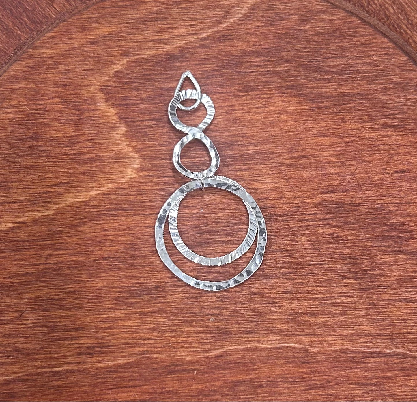 Eight-Over Circle Pendant