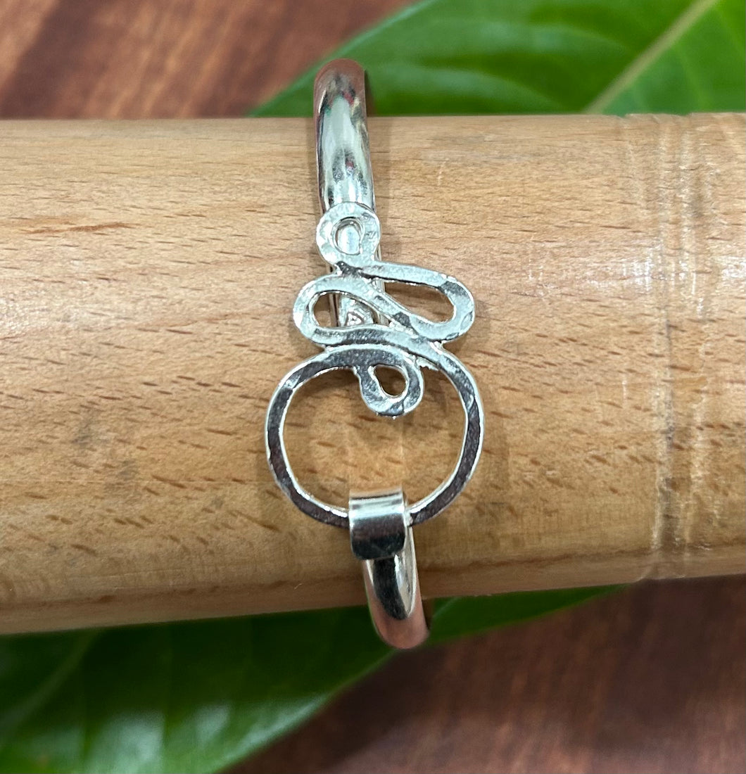 Twist & Turn Bracelet