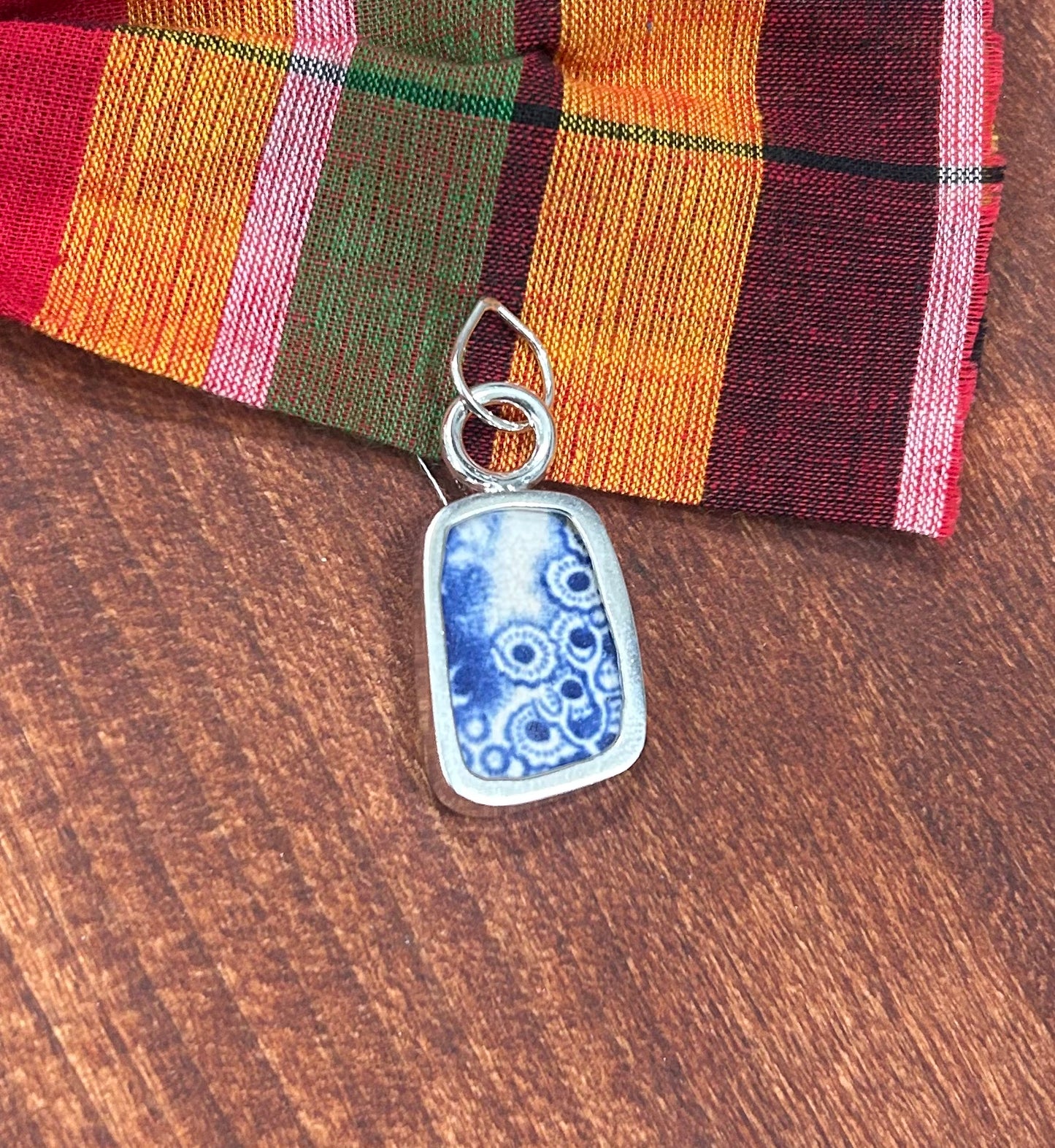 Flower Garden Chaney  Pendant