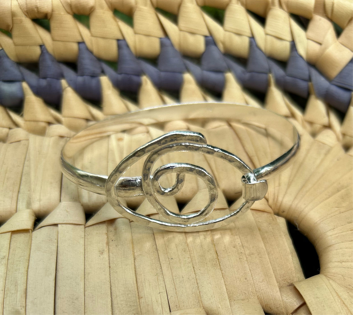 Looking Eye Bracelet