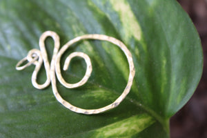 Twist & Turn Pendant