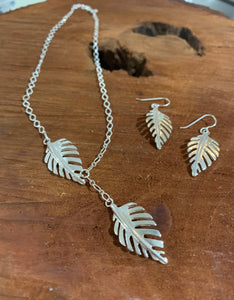Leaf Necklace Set