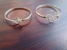 Load image into Gallery viewer, Infinity Love Bracelet
