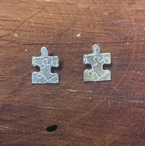Puzzle Piece Stud